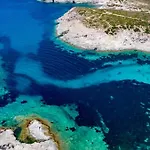 Villa Hilltop Sardinian - 350m From A Wild Cove Cala Sapone