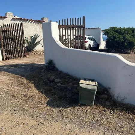 Hilltop Sardinian - 350m From A Wild Cove *