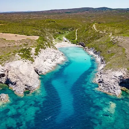 Hilltop Sardinian - 350m From A Wild Cove Villa