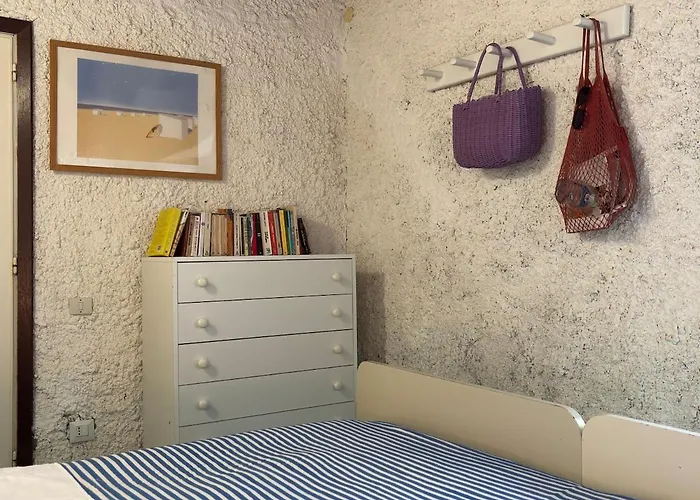 Hilltop Sardinian - 350m From A Wild Cove Vila